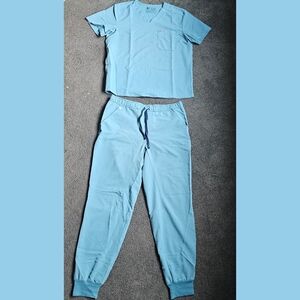 Figs Mens Scrubs in Hydrogreen